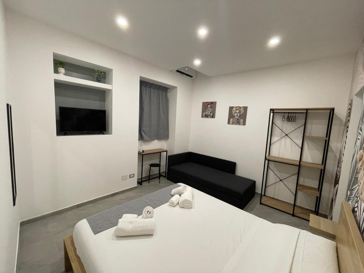 Il Vicolo Di Paola Appartement Catánia Buitenkant foto