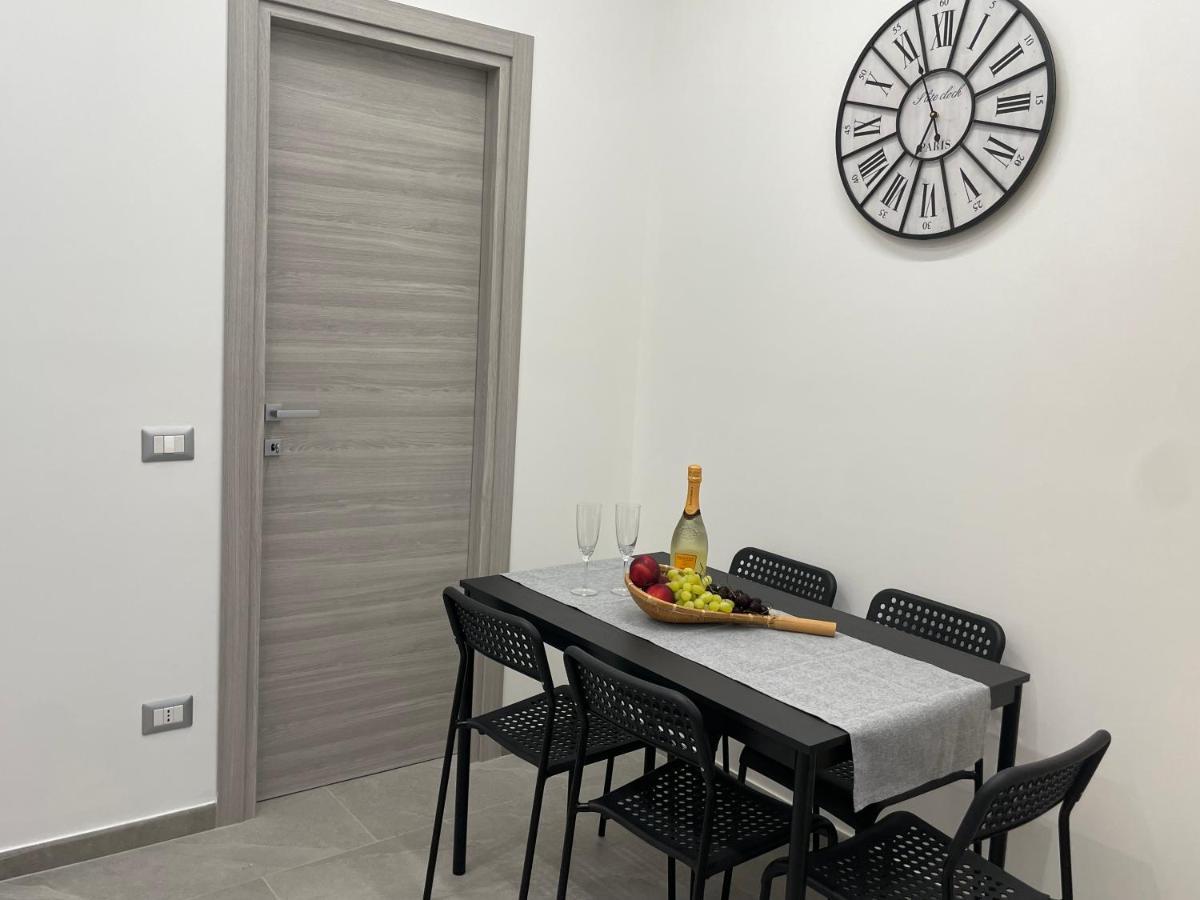 Il Vicolo Di Paola Appartement Catánia Buitenkant foto