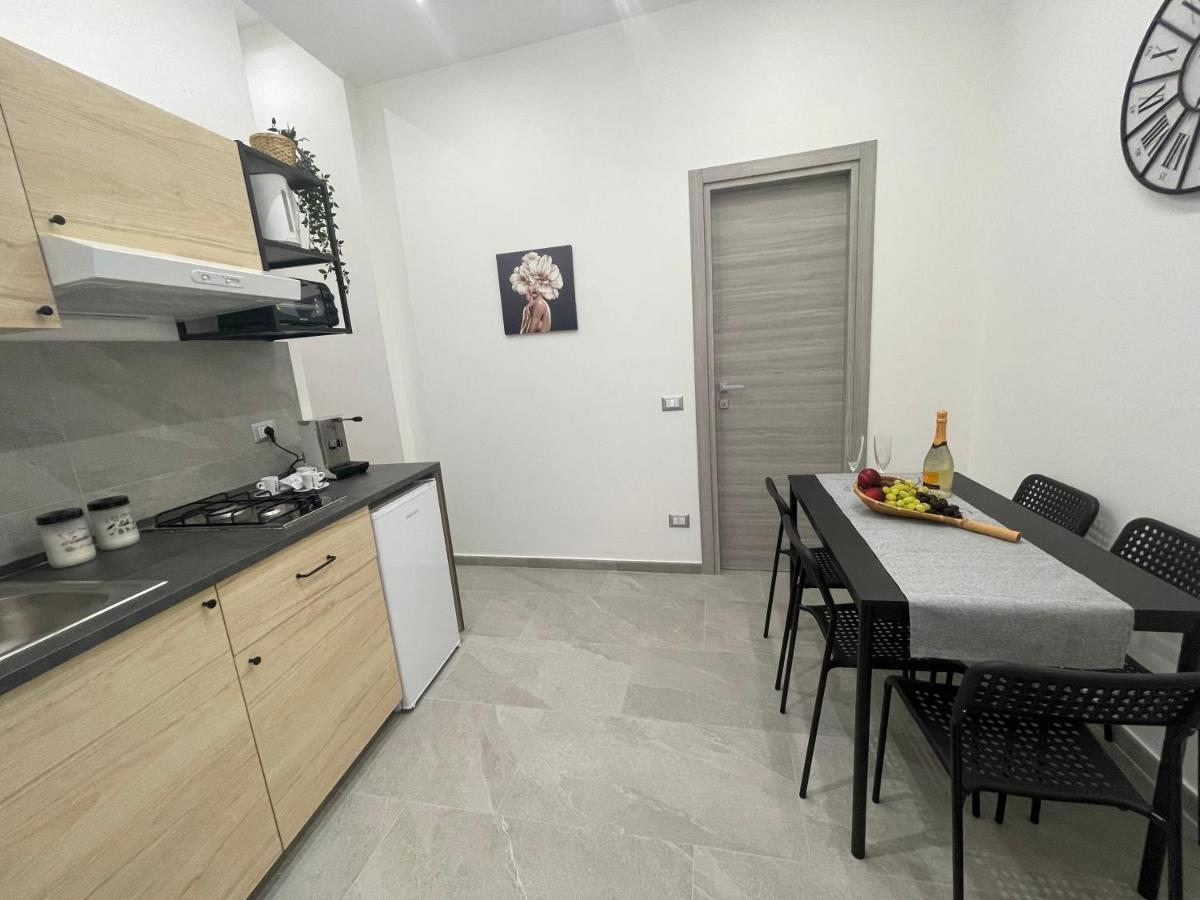 Il Vicolo Di Paola Appartement Catánia Buitenkant foto
